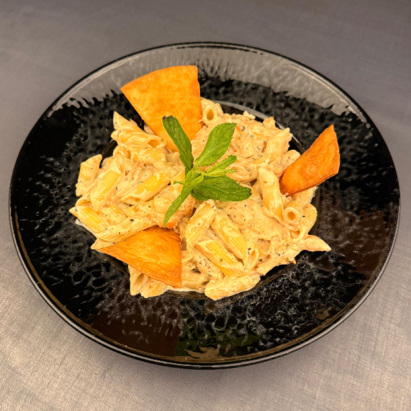 Tavuklu Mantarlı Körili Penne